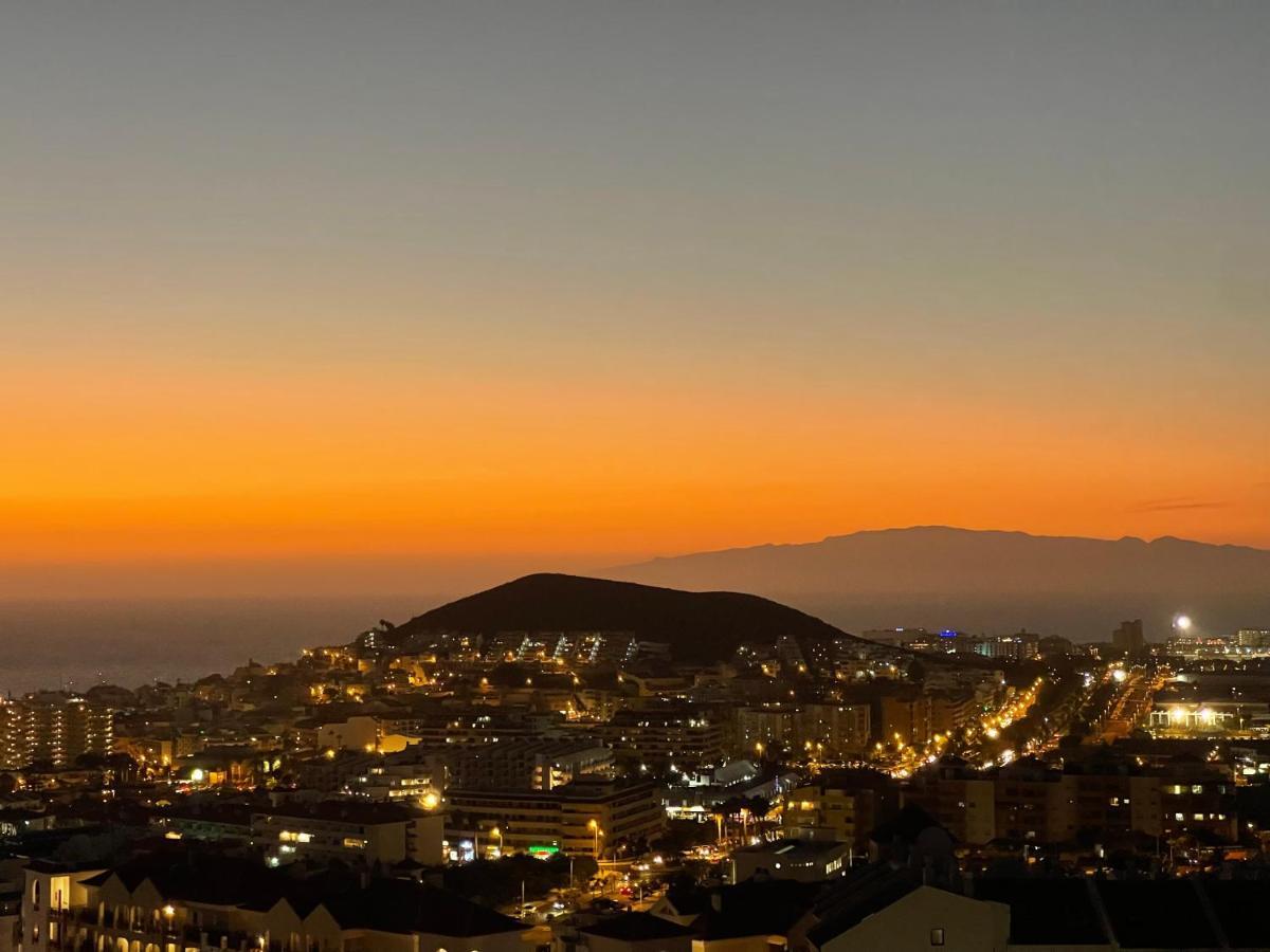 Sunset In The Heights Ocean View - Heated Pool Lejlighed Los Cristianos  Eksteriør billede